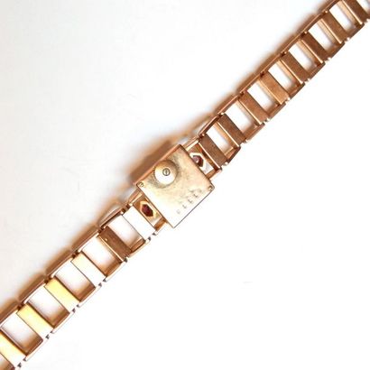 JAEGER LE COULTRE. ANCIENNE MONTRE DE DAME...