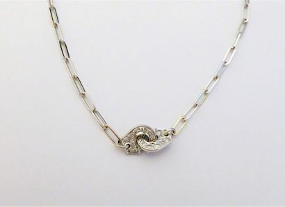 DINH VAN. COLLIER en or 18 K (750/°°) et...