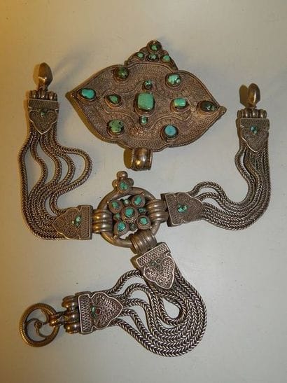 Elément de ceinture (L : 24 cm) et plaque...