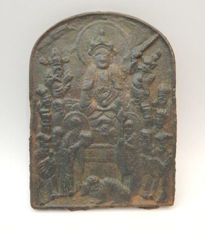 Plaque en fonte de fer, à décor d’une procession....