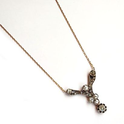 COLLIER en or jaune 18k (750/°°) et argent...