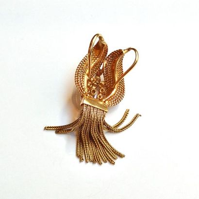180 BIS. COLLIER en or jaune 18k (750/°°)...