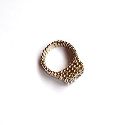 Bague Chevalière en 2 ors, jaune et gris...