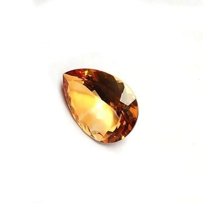 CITRINE taillée en goutte, sur papier. 

Poids...