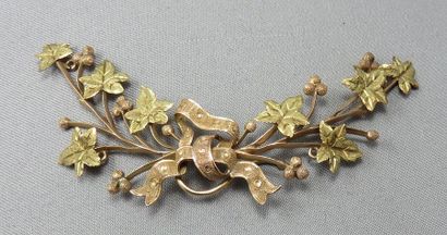 ELEMENT d'un centre de collier en or 18k...