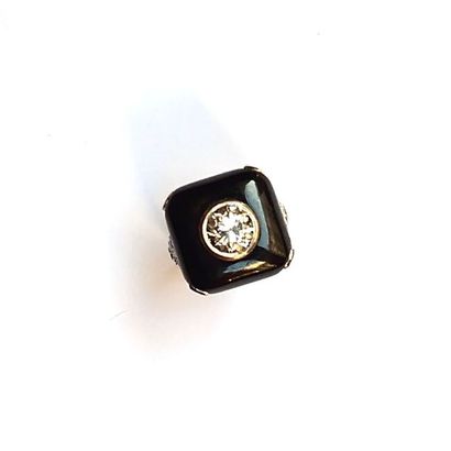 BAGUE en or gris 18k (750°/°°) sertie d'un...