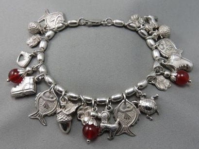BRACELET 