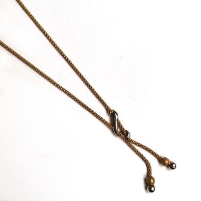 COLLIER 