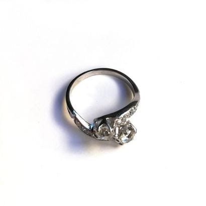 BAGUE TOI ET MOI en or gris 18k (750/°°),...