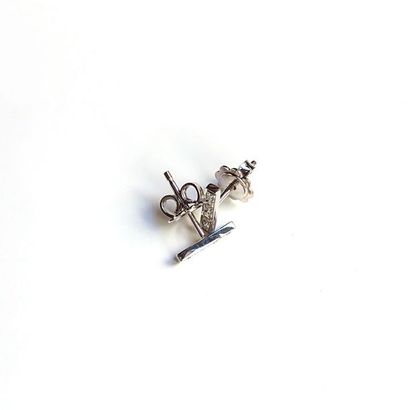PAIRE DE BOUCLES D'OREILLE 