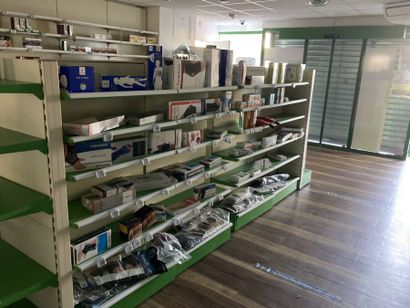 STOCK PHARMACIE & PARAPHARMACIE : VENDU EN...
