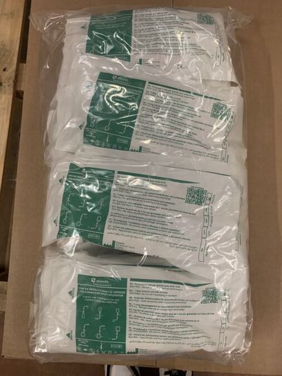 STOCK comprenant :
- 14 cartons d'environ...