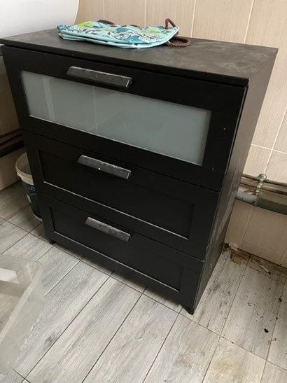 - 1 commode ouvrant par 6 tiroirs, mélaminé...