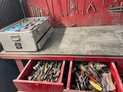 1 lot d'outillages mécaniques avec divers...