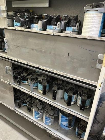 STOCK : 
- 1/ PETIT STOCK : filtres, produits...