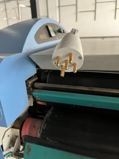 1 Machine de thermocollage MAX 600 CS - SAPMA...