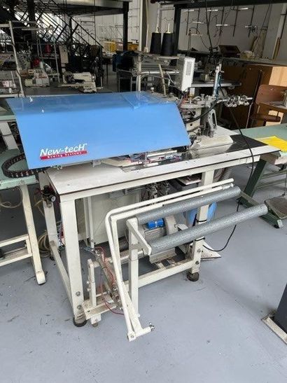 1 Machine à grand passepoil NEW-TECH 202...
