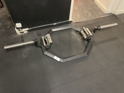 1 Hex barre hexagonale (pour soulevé)

VENTE...