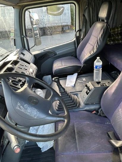 MERCEDES ATEGO 1823 FOURGON 
Carrosserie...