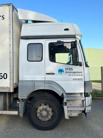 MERCEDES ATEGO 1823 FOURGON 
Carrosserie...