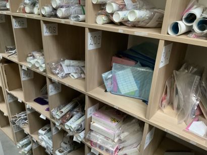 STOCK : 
- (+/-) 138 kits de broderie logotypés...