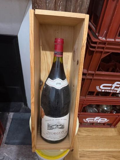 STOCK de bouteilles de vins comprenant :
(dans...