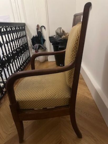 1 mahogany and mahogany veneer armchair on...