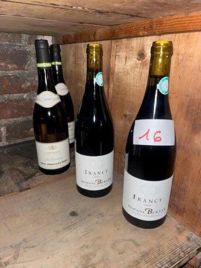 STOCK de bouteilles de vins comprenant :
(dans...