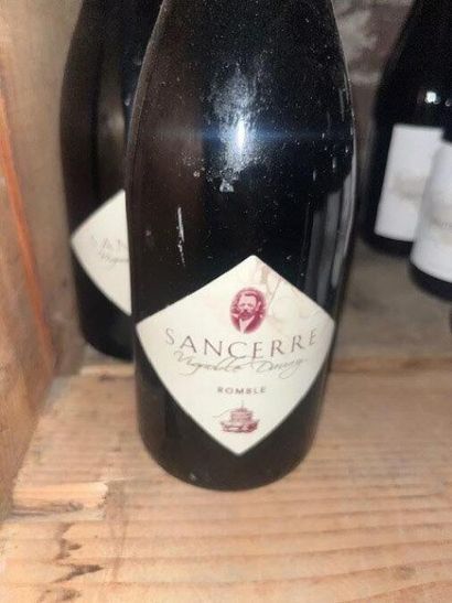 STOCK de bouteilles de vins comprenant :
(dans...