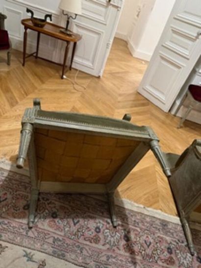 1 pair of square-back bergères in molded...