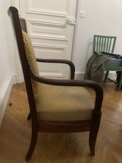 1 mahogany and mahogany veneer armchair on...