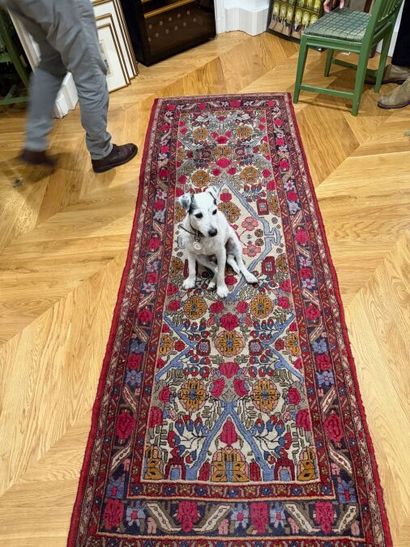 1 set including :
- 1 mechanical carpet....