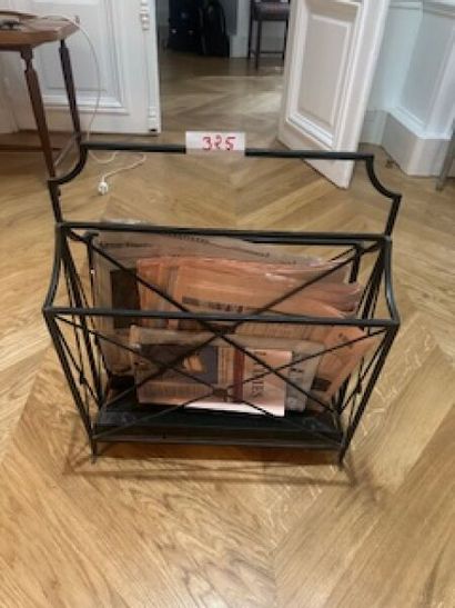 1 two-compartment lacquered wrought-iron...