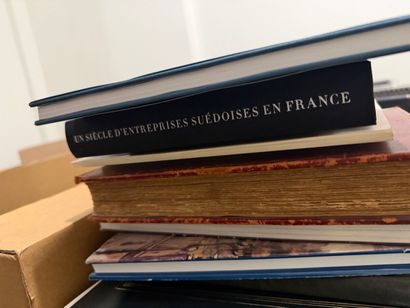 1 lot of various books and 3 framed meda...