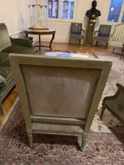 1 pair of square-back bergères in molded...