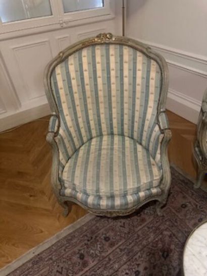 1 salon furniture consisting of a sofa and...