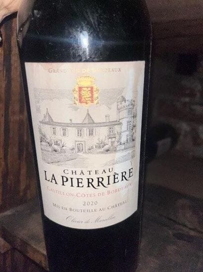 STOCK de bouteilles de vins comprenant :
(dans...