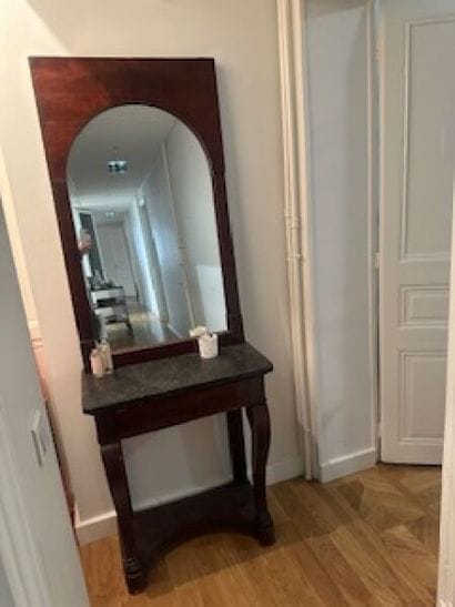- 1 mahogany veneered rectangular console...