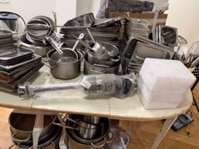 +1 large set of stainless steel cookware...