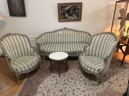 1 salon furniture consisting of a sofa and...