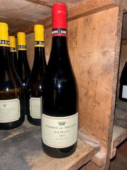 STOCK de bouteilles de vins comprenant :
(dans...