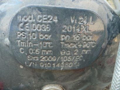1 compresseur à air MERCURE LT24HPZ + tuyau...