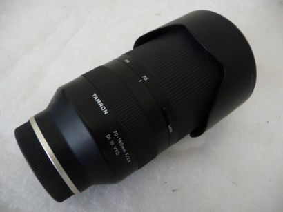 1 objectif TAMRON 70-180mm