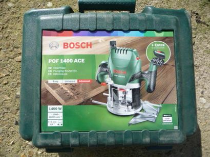 1 défonceuse BOSCH 1400 ACE + accessoire...