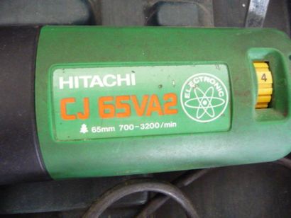 - 1 perforateur BOSCH filaire 
- 1 perforateur...