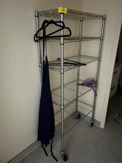 1 étagère en métal à 5 niveaux (Ref. 12)

VENTE...