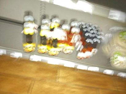 STOCK : Petit stock de vins, alcools dont...