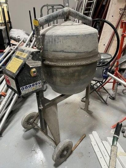 1 bétonnière électrique ASTRAD B180P 

VENTE...