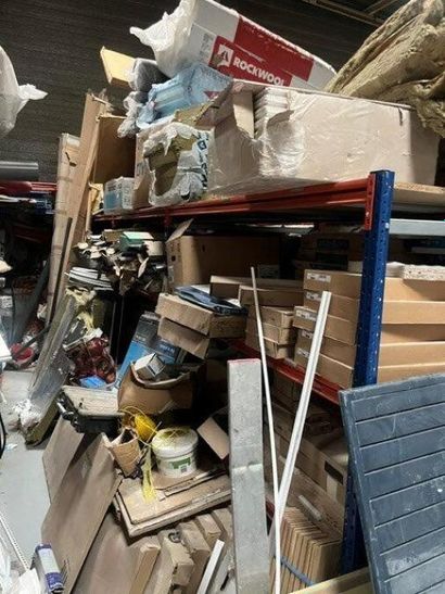 Retours de chantiers comprenant : Bois, planches,...