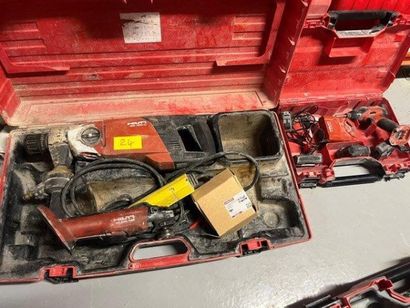- 1 déboulonneuse sur batterie + chargeur
-...